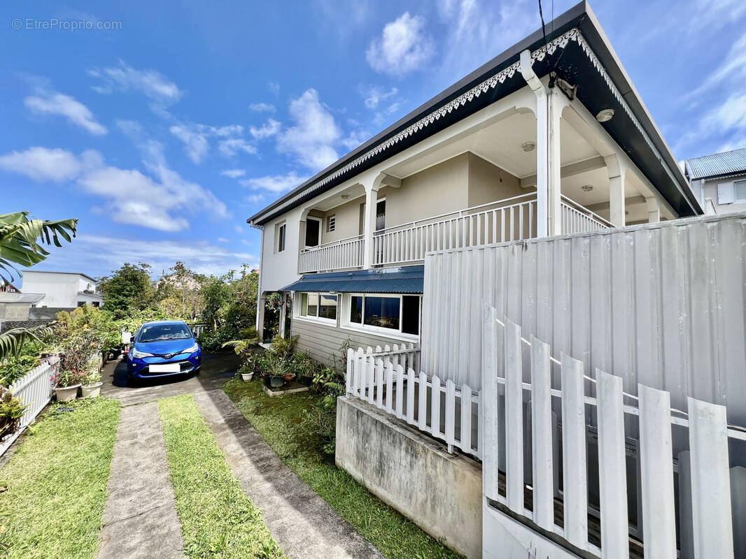 Maison à PETITE-ILE