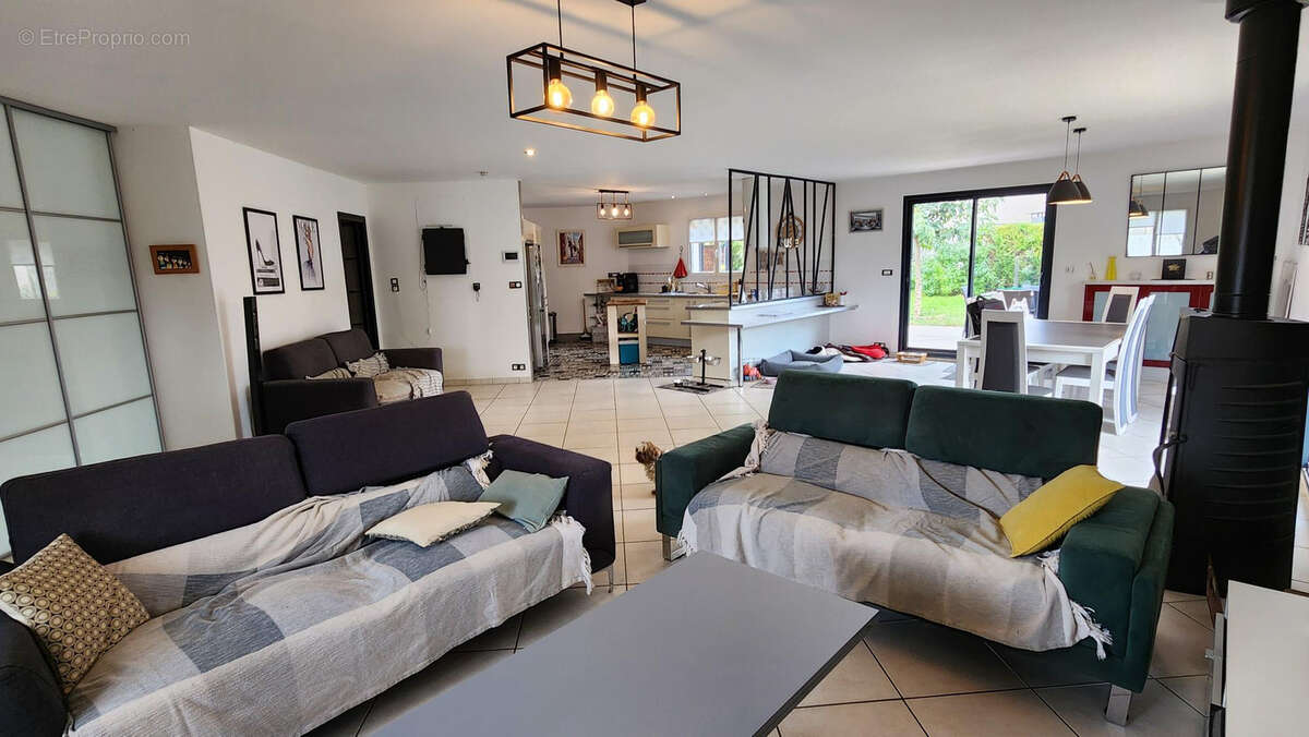 Maison à SAINT-ANDRE-DE-CUBZAC