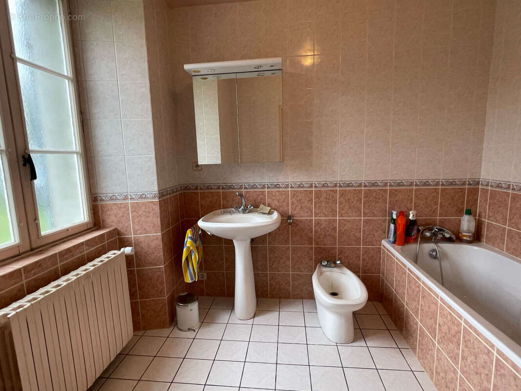 Photo 7 - Maison à BETON-BAZOCHES