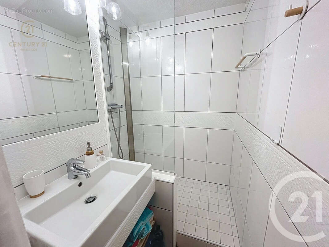 Appartement à GASSIN