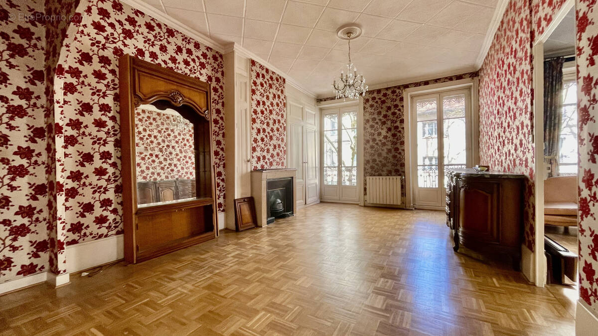 Appartement à LYON-6E