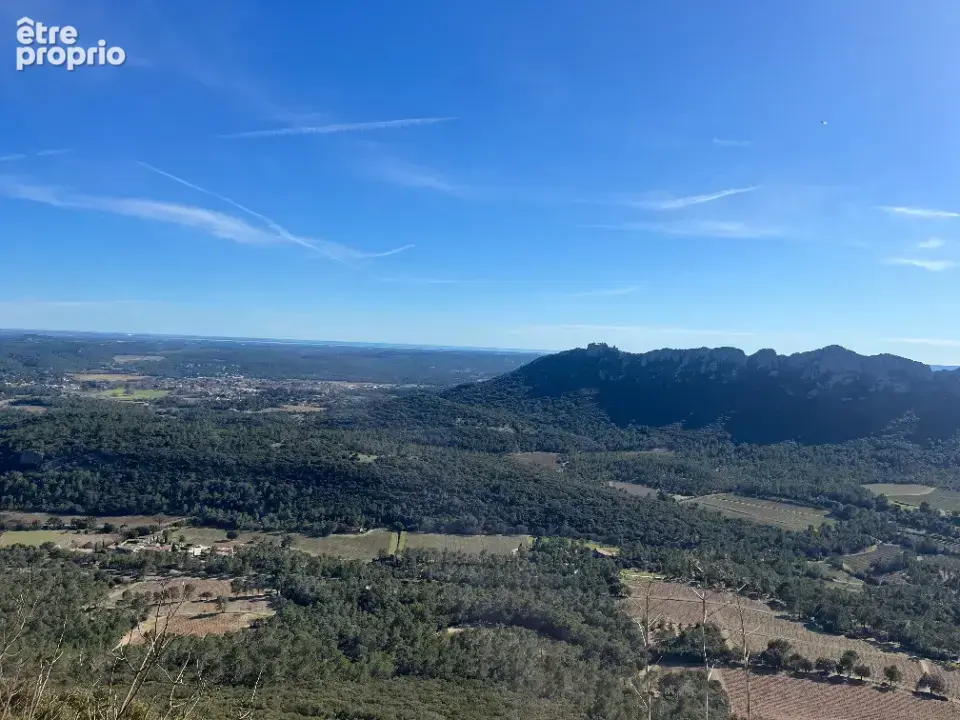 Terrain à LE TRIADOU
