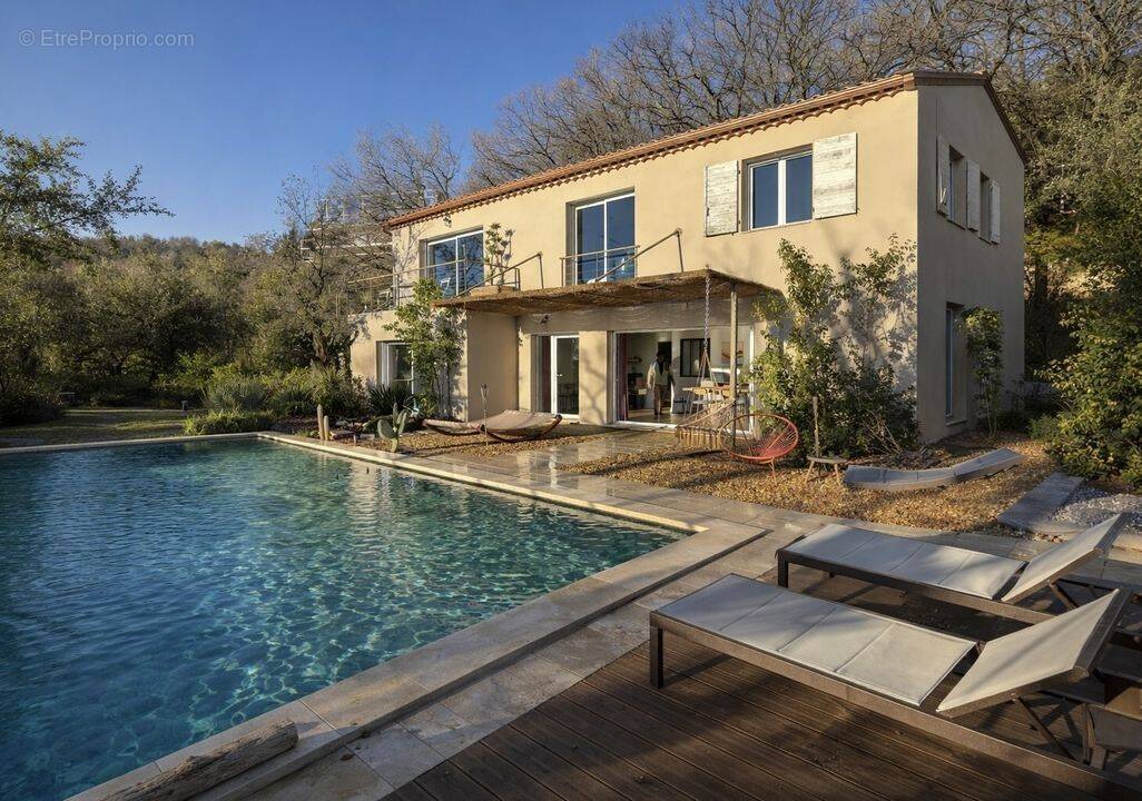 Maison à ROCHEFORT-DU-GARD