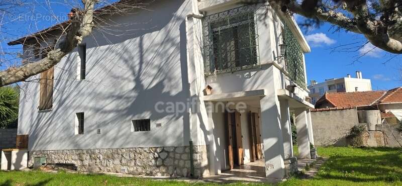 Maison à MARSEILLE-11E