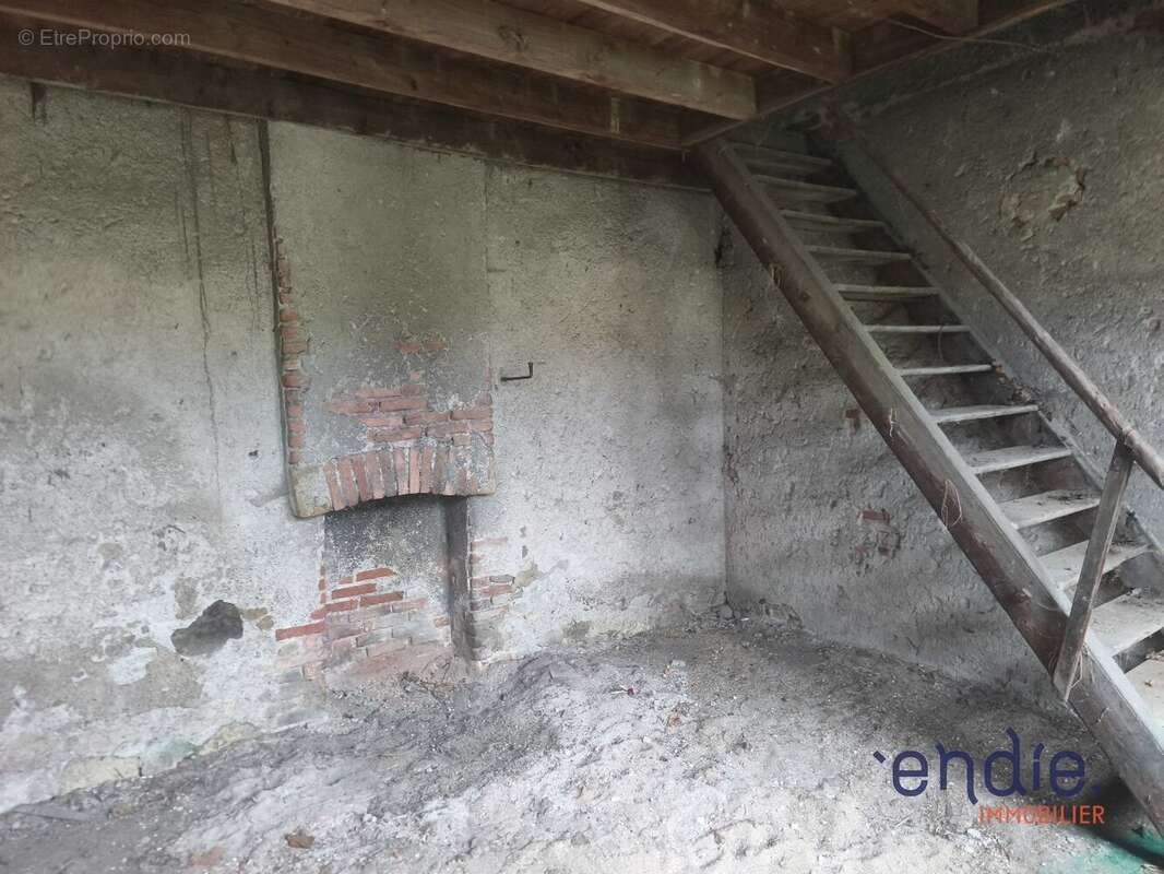 Maison à COSNE-D'ALLIER