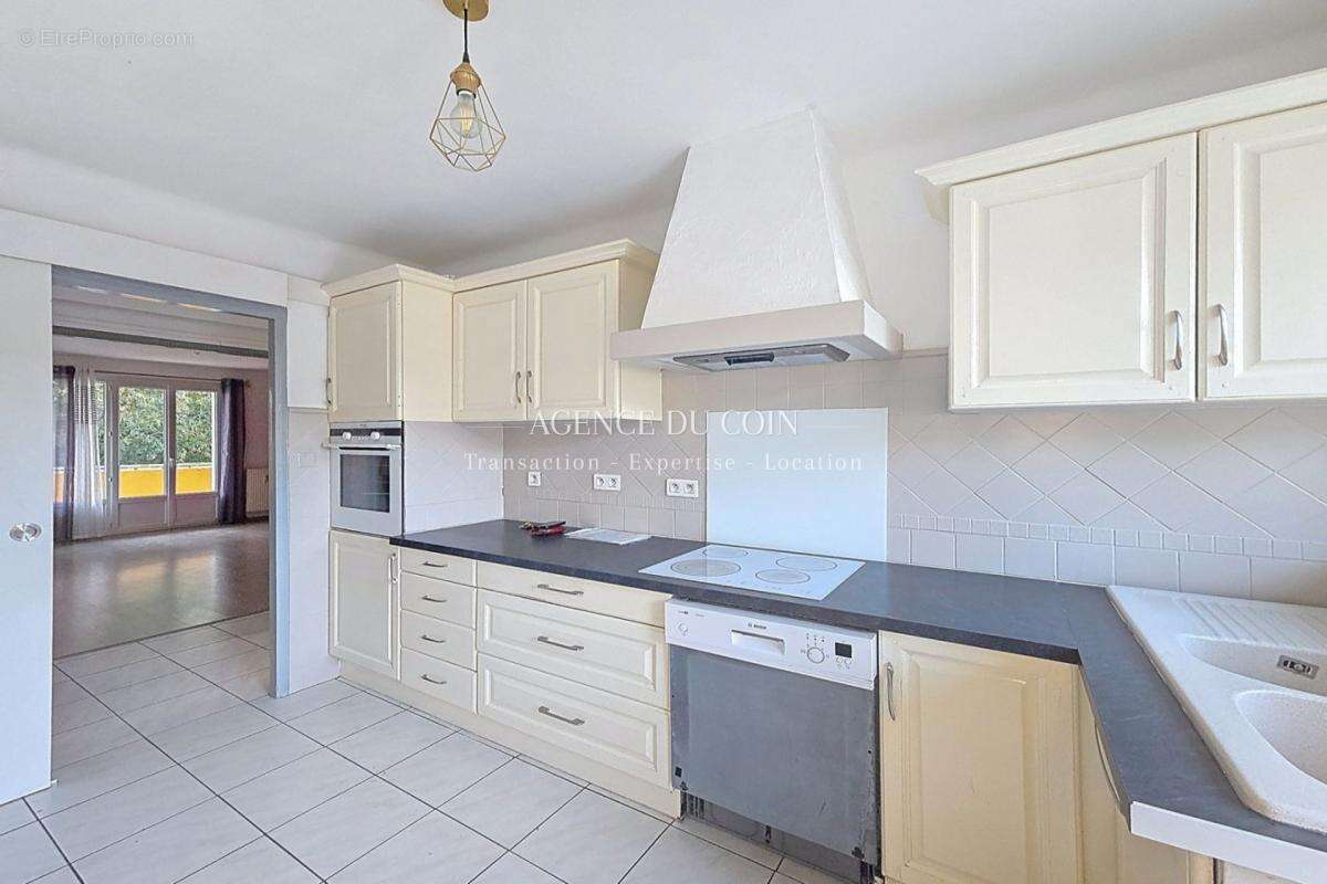 Appartement à DRAGUIGNAN