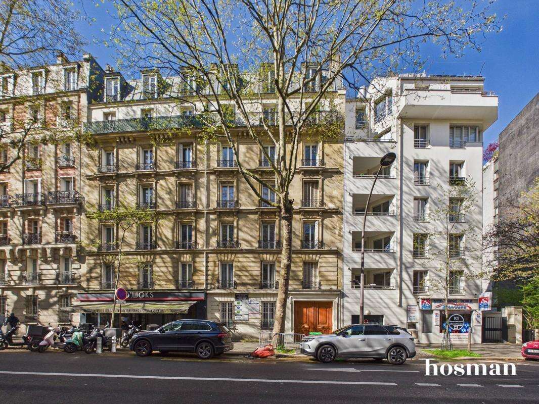 Appartement à PARIS-19E