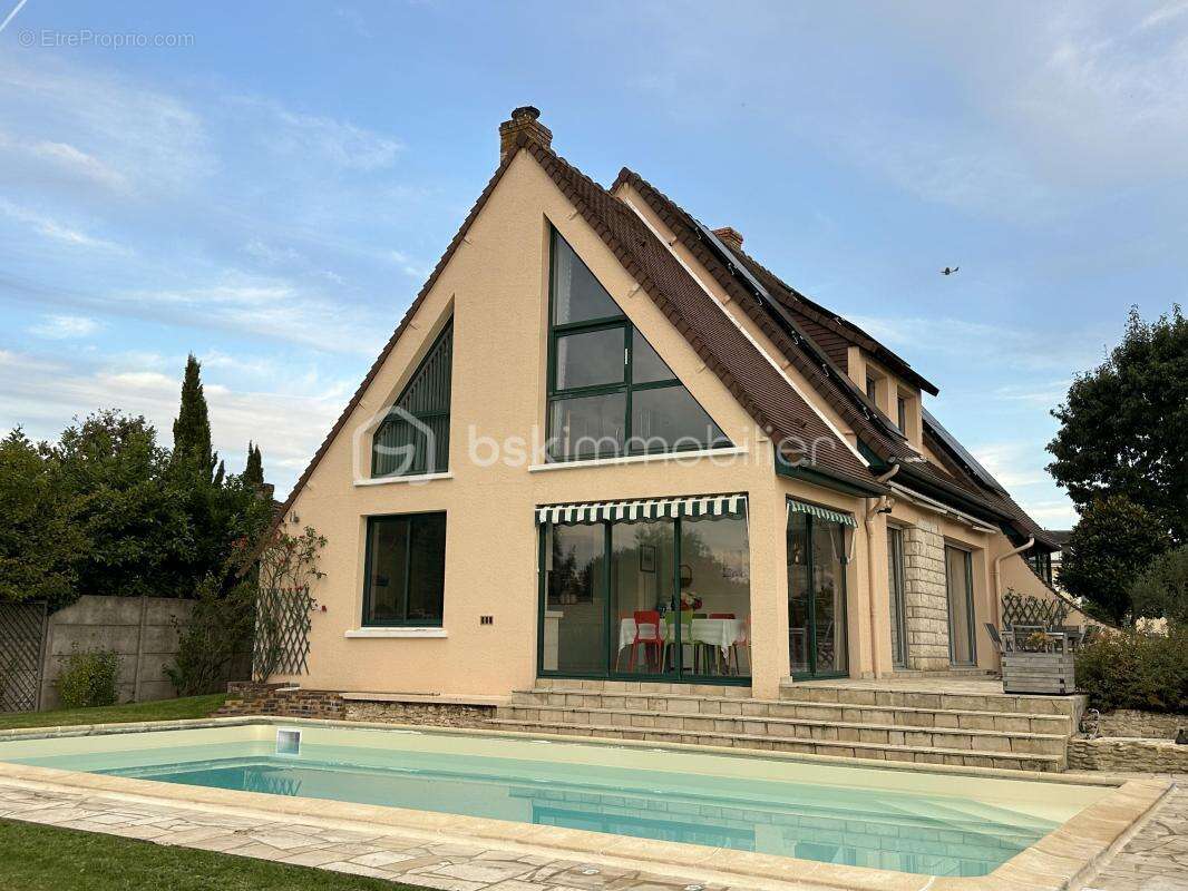 Maison à ARNAGE