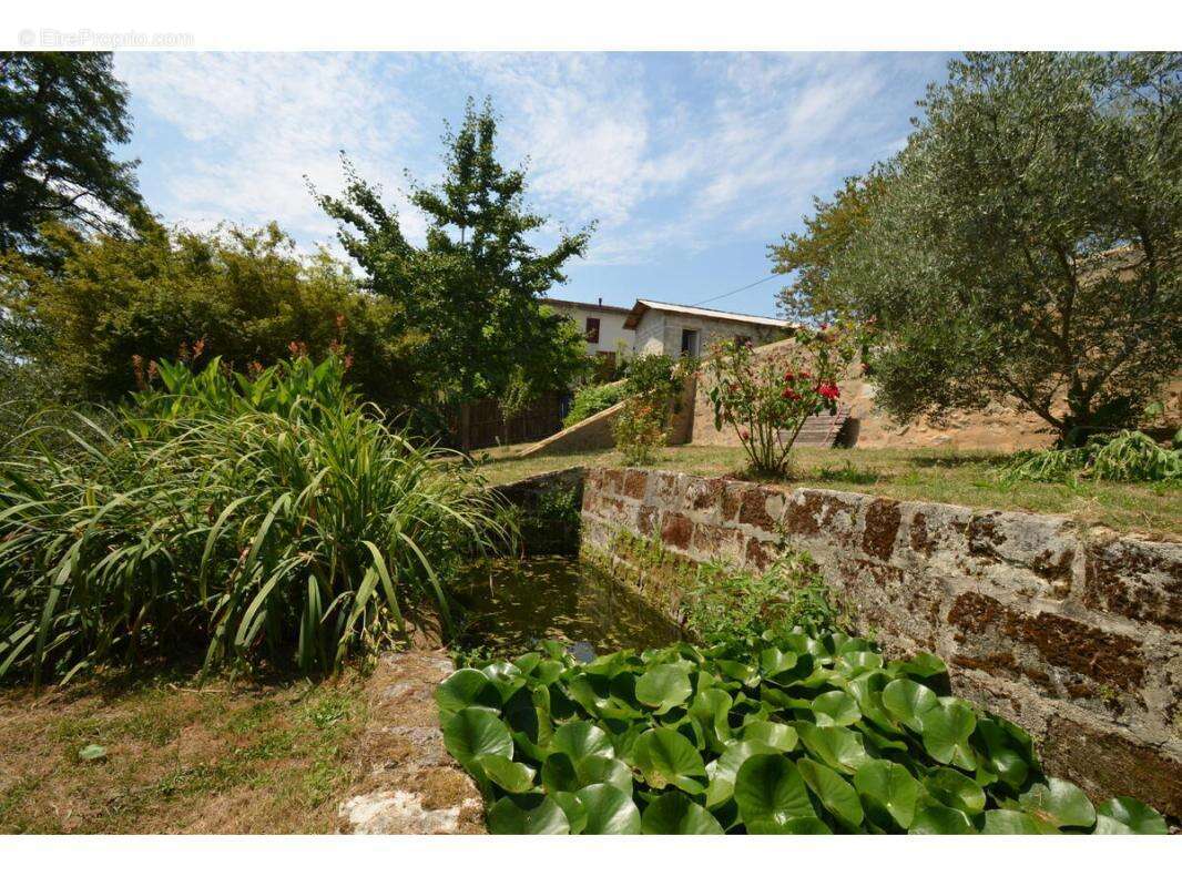 Maison 97 m² à Saint-Antoine-Sur-L'isle  - photo 21