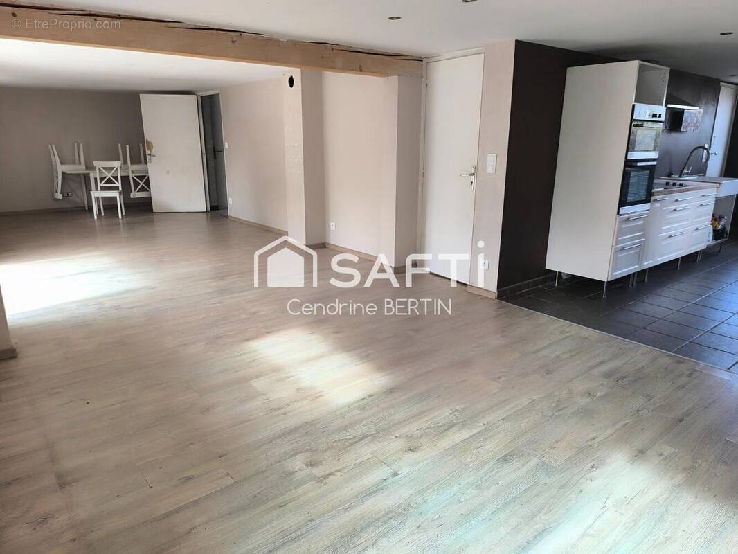 Photo 1 - Maison à SAINT-DENIS-LES-BOURG