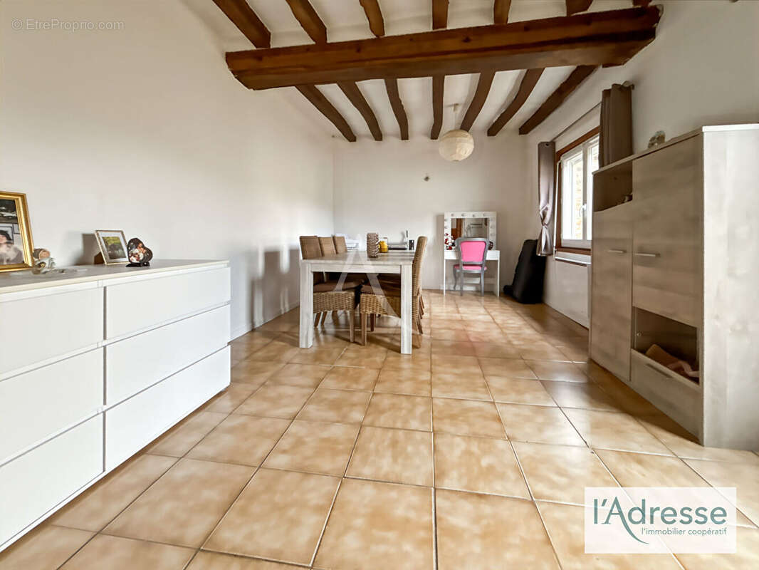 Maison à ROMILLY-SUR-ANDELLE