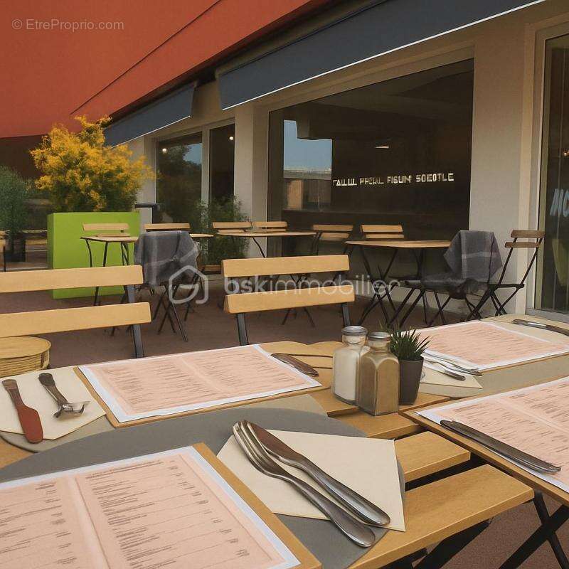 Commerce à MANDELIEU-LA-NAPOULE