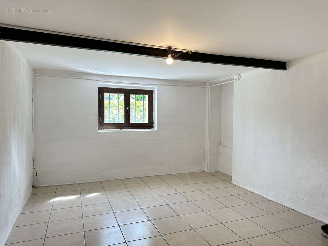 Maison à VAIRES-SUR-MARNE