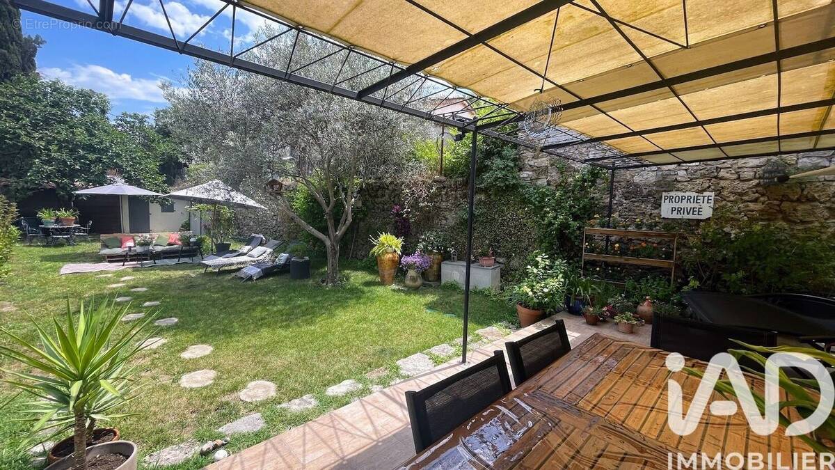 Photo 1 - Maison à TRANS-EN-PROVENCE