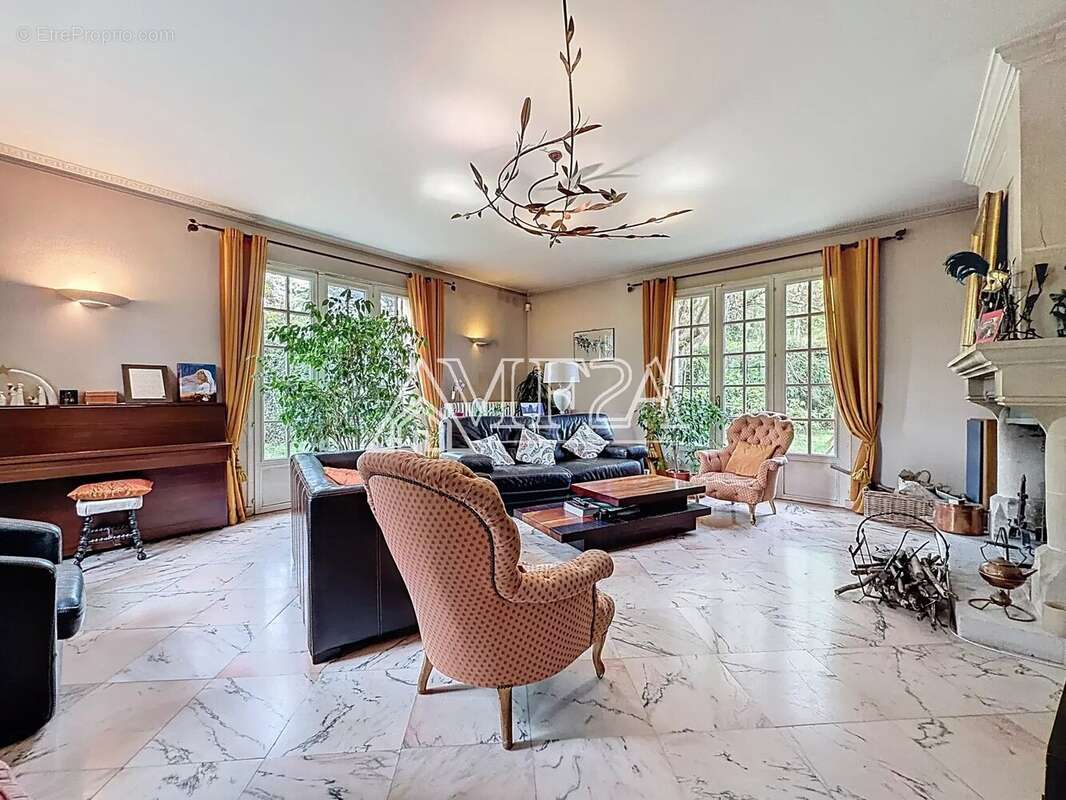 Maison à MASSY