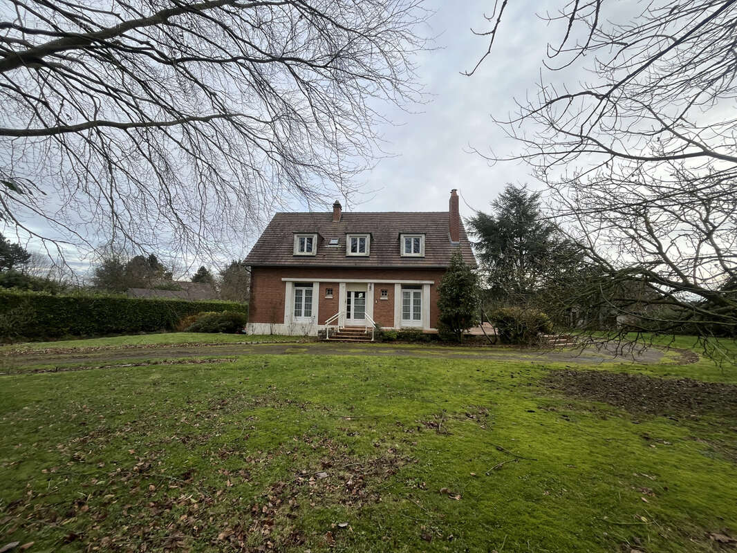 Maison à CALLENGEVILLE