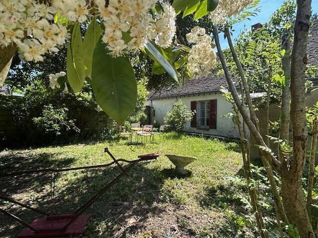 Maison à BEAUMONT-LES-AUTELS