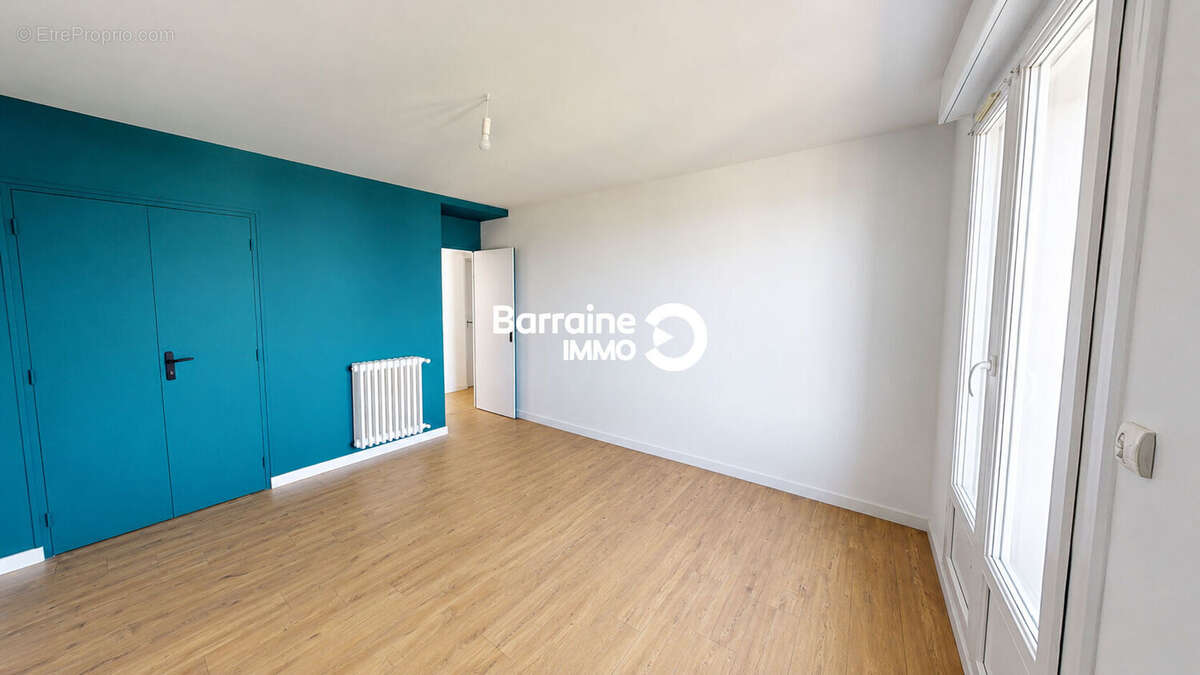 A vendre brest corniche appartement t4 ascenseur balcon vue mer - photo 14
