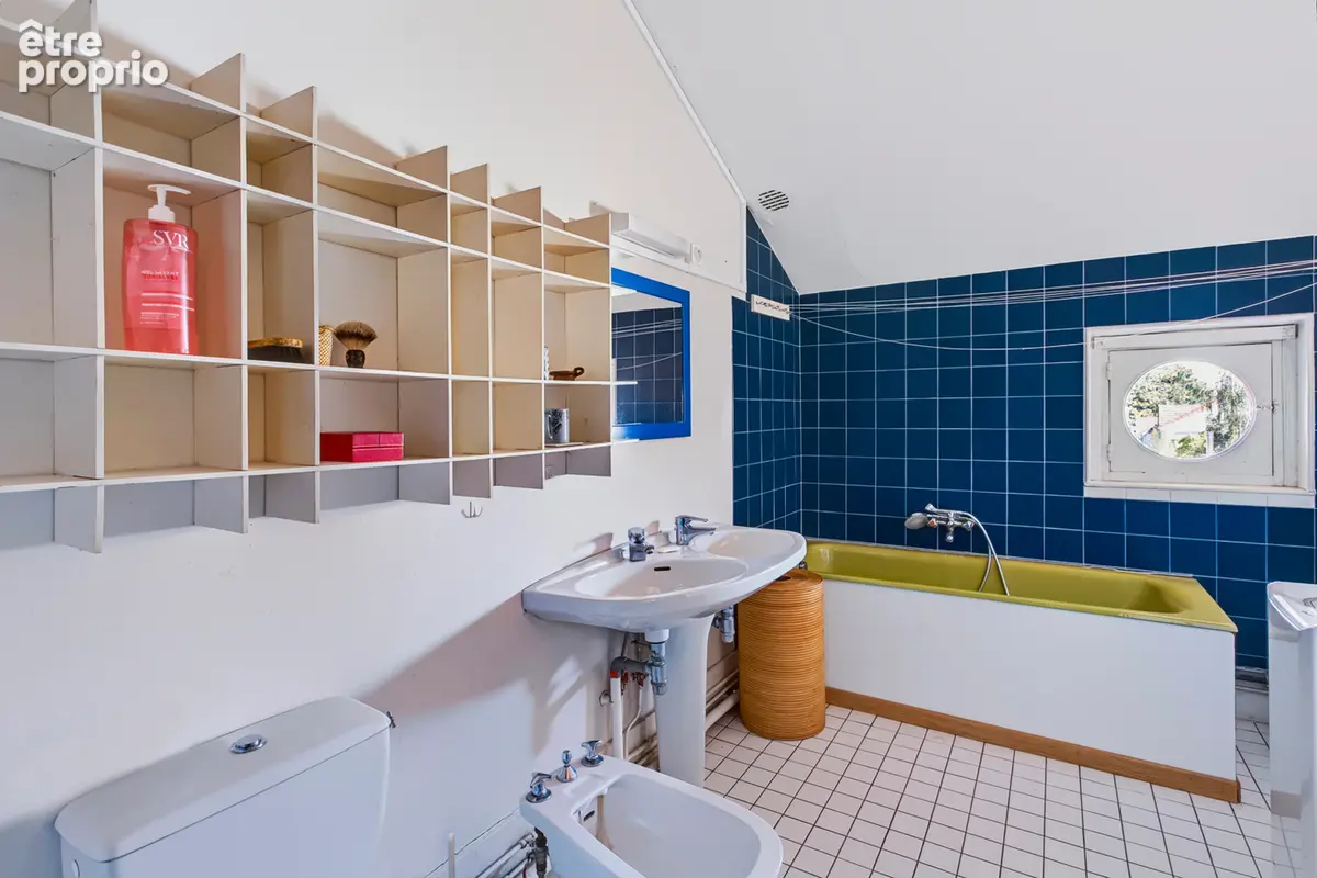 Meulière de 7 pièces à rénover sur 1343m² de terrain - photo 14