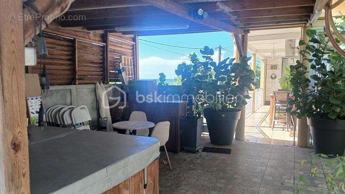 Appartement à BASSE-TERRE