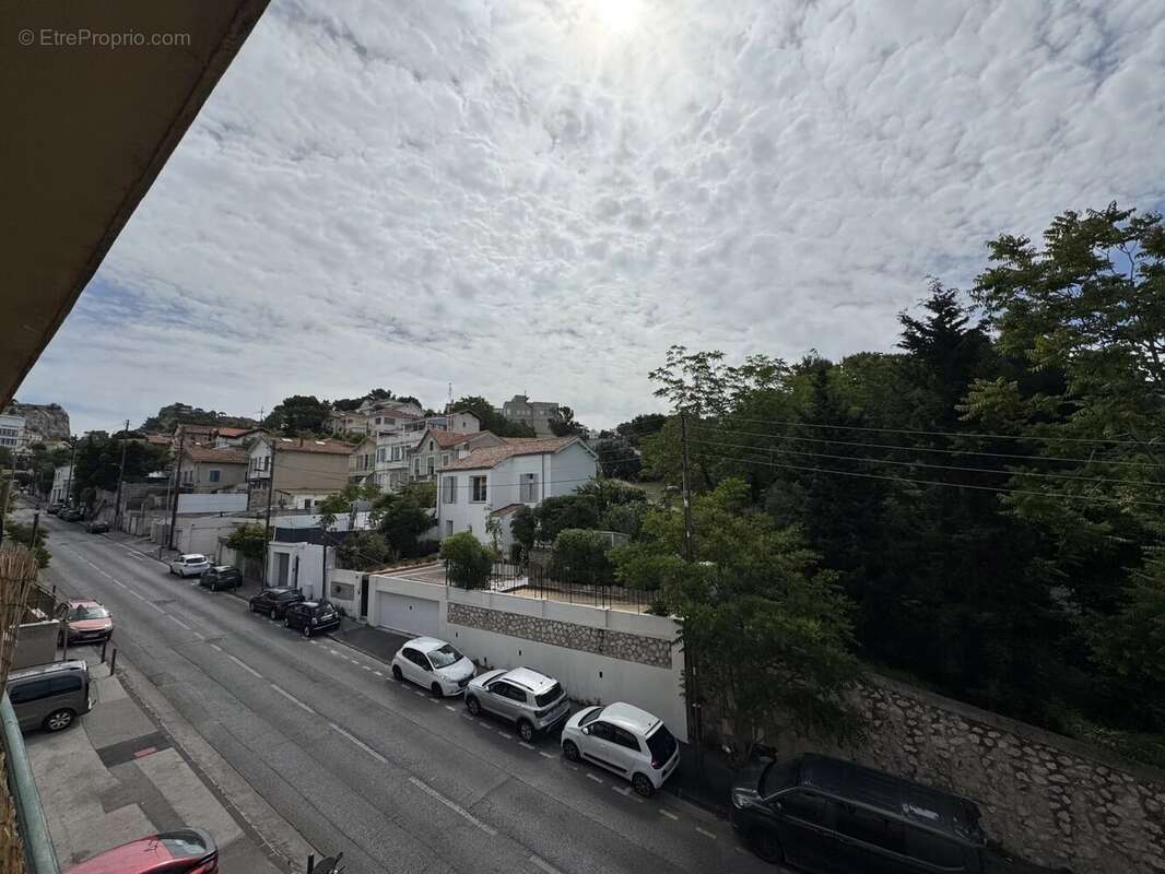 Appartement à MARSEILLE-7E