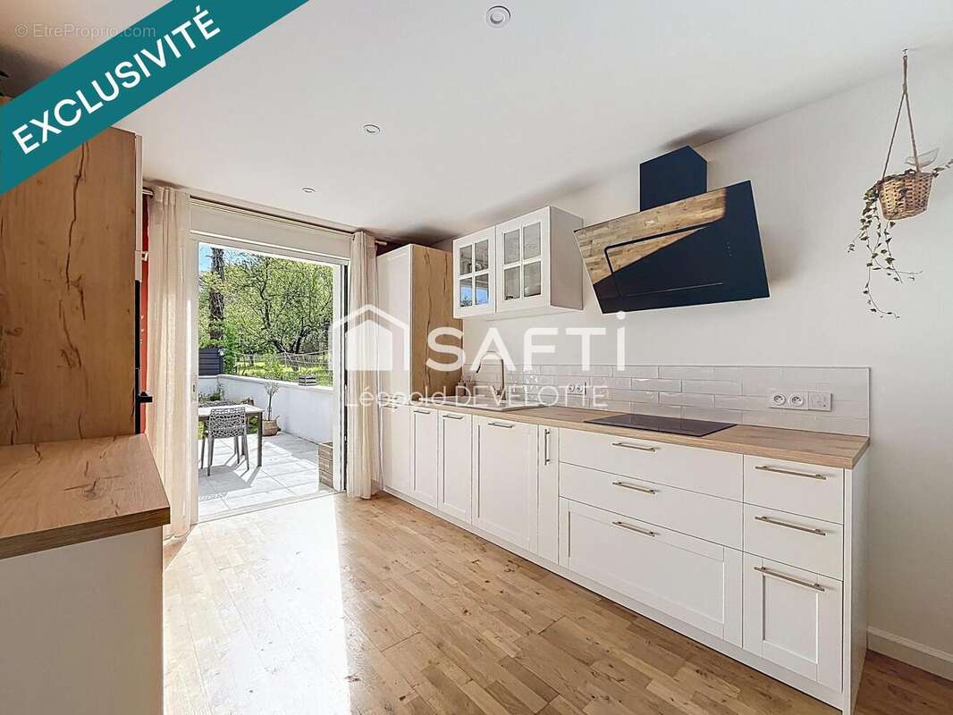 Photo 3 - Maison à LAY-SAINT-CHRISTOPHE