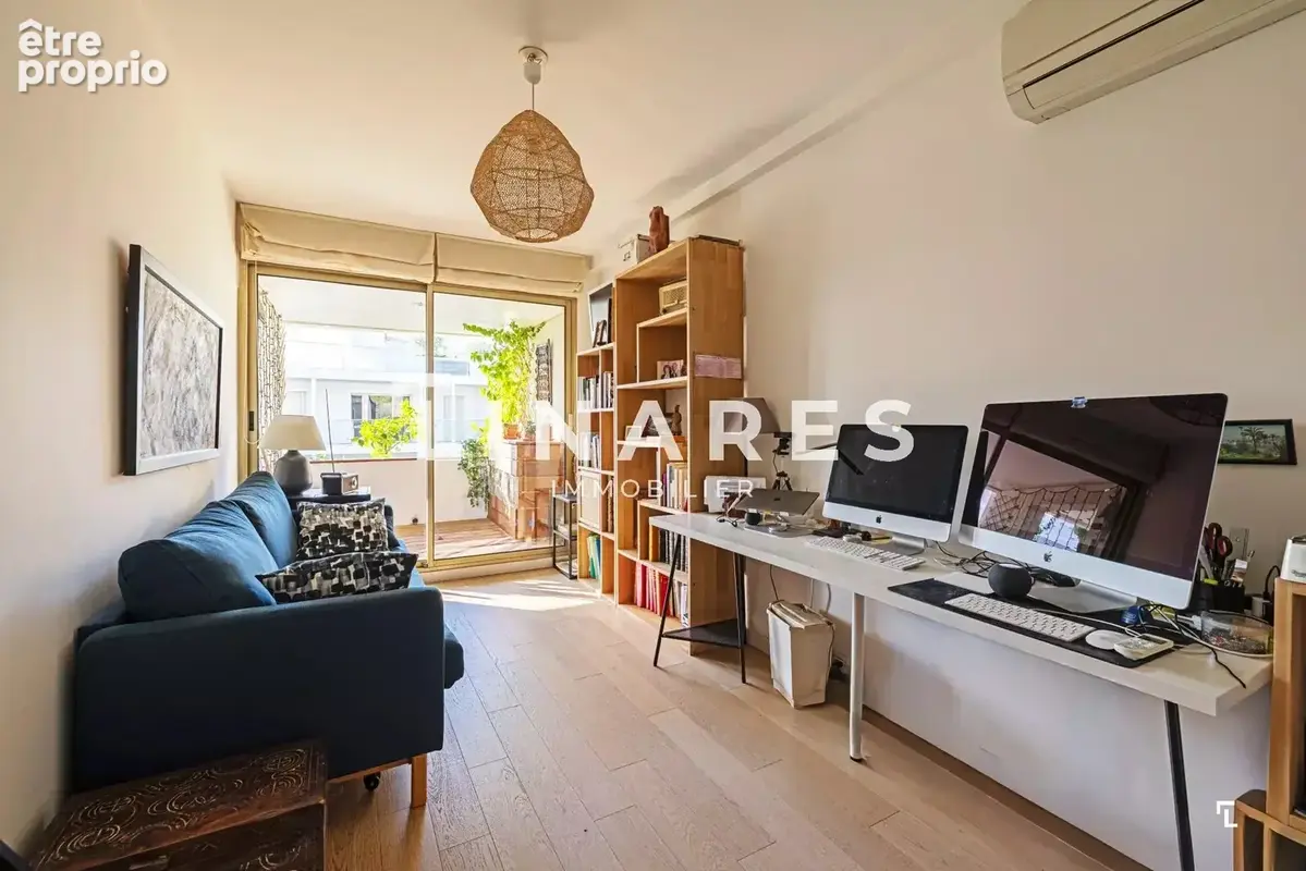 LE VOYAGE - Appartement T4 de 122m² - Terrasse - Cave - 13008 - photo 11