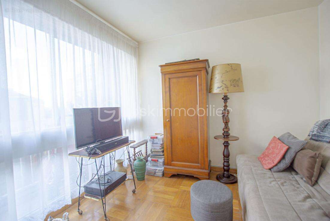 Appartement à PARIS-12E