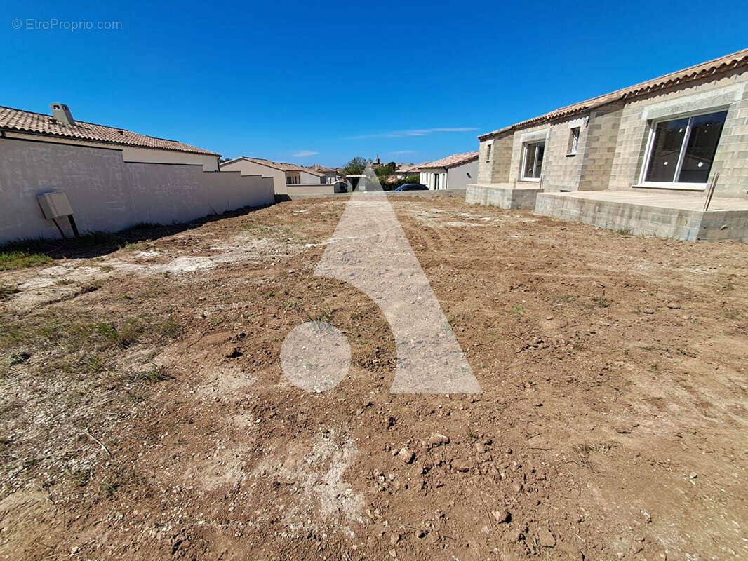 Appartement à MALEMORT-DU-COMTAT