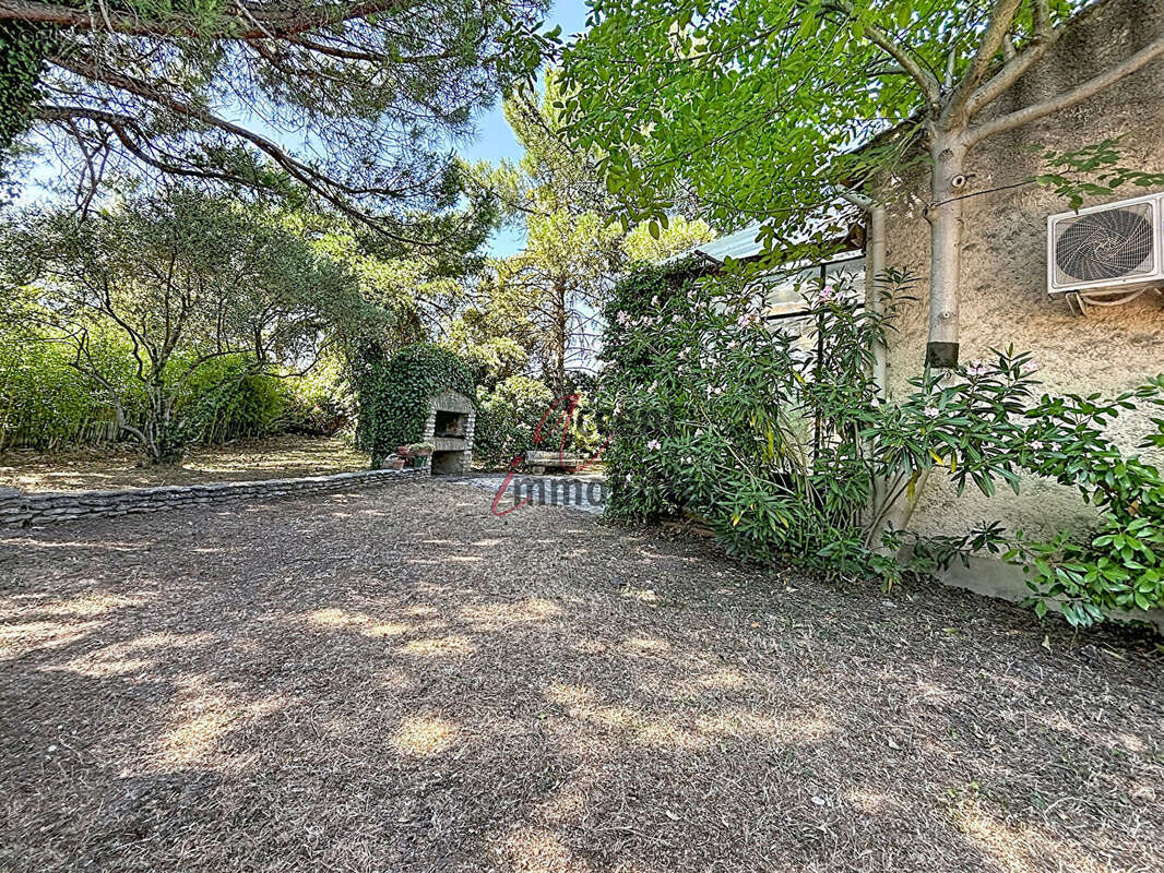 EXCLUSIVITE Cavaillon :Maison 4 pièce(s) 107 m2 sur 1068 m² de terrain - photo 5