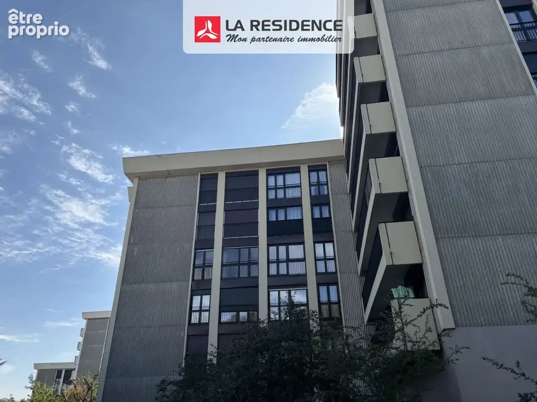 Appartement à LES MUREAUX