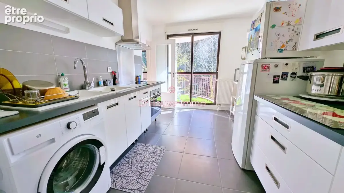 Appartement 78 m² à Saint-Etienne  - photo 84