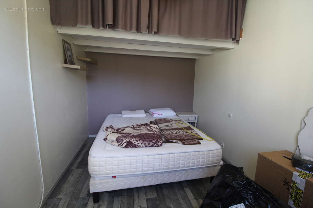 Maison à LEZIGNAN-CORBIERES