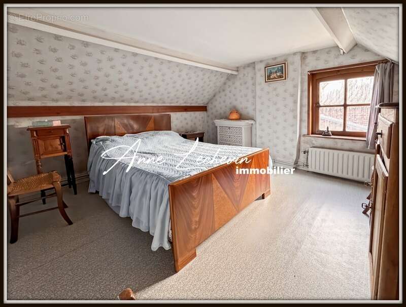 Maison à DOURGES