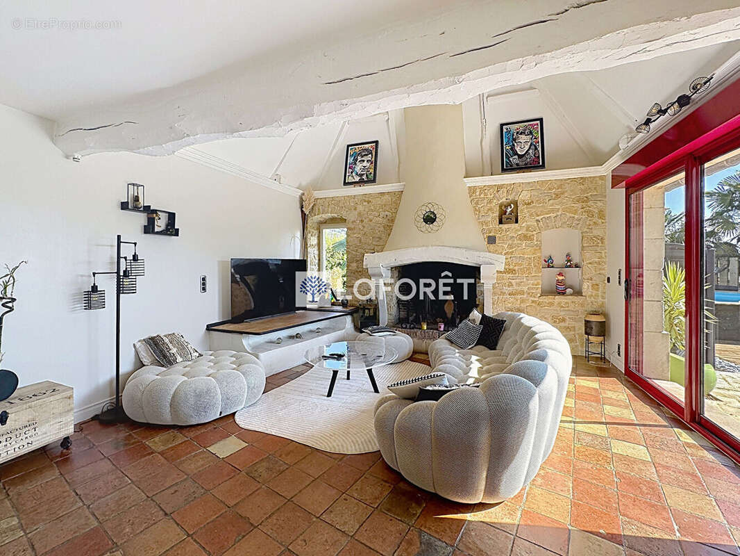 Maison à vendre à Toussaint avec piscine, 4 chambres et grand terrain , proche Fécamp - photo 7