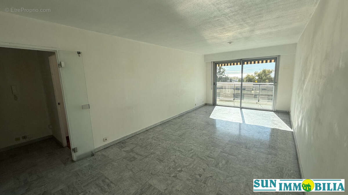 Appartement à CAGNES-SUR-MER