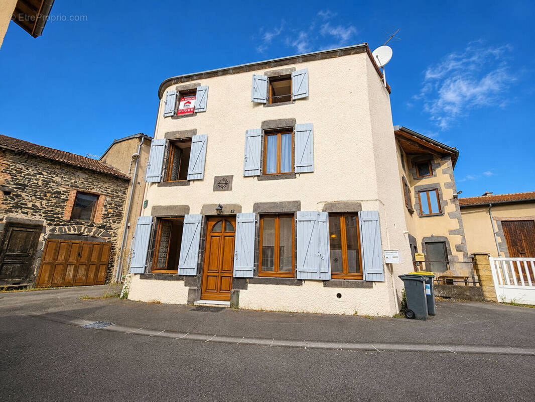Maison à BLANZAT