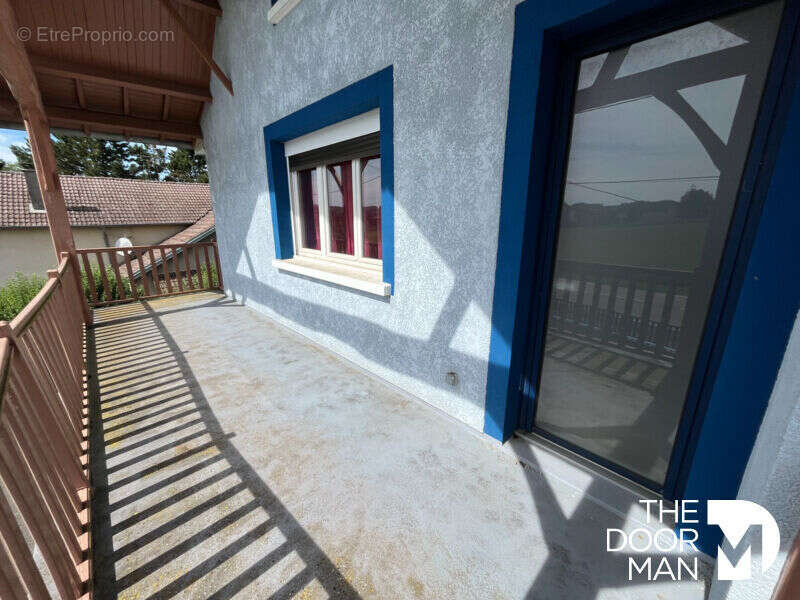 Maison à VAL-DE-MEUSE