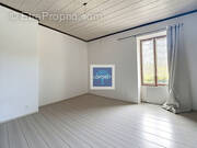 Maison à SAINT-MARTIN-LACAUSSADE