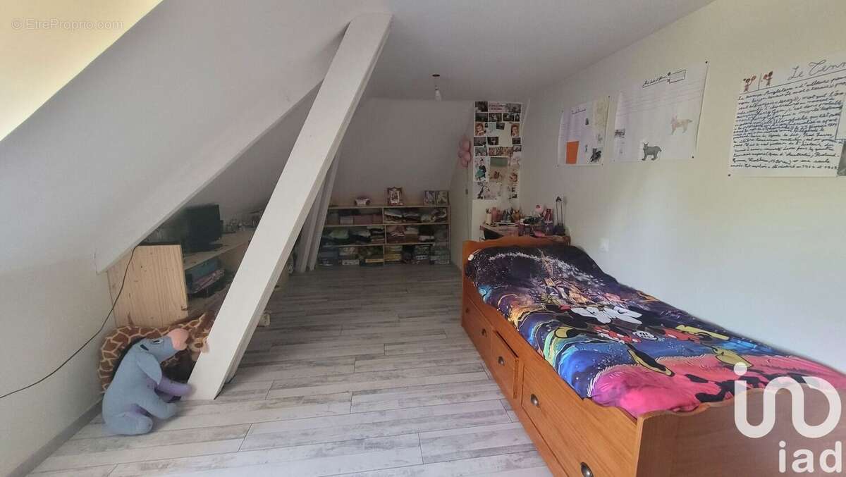 Photo 7 - Maison à LA ROCHE-CHALAIS