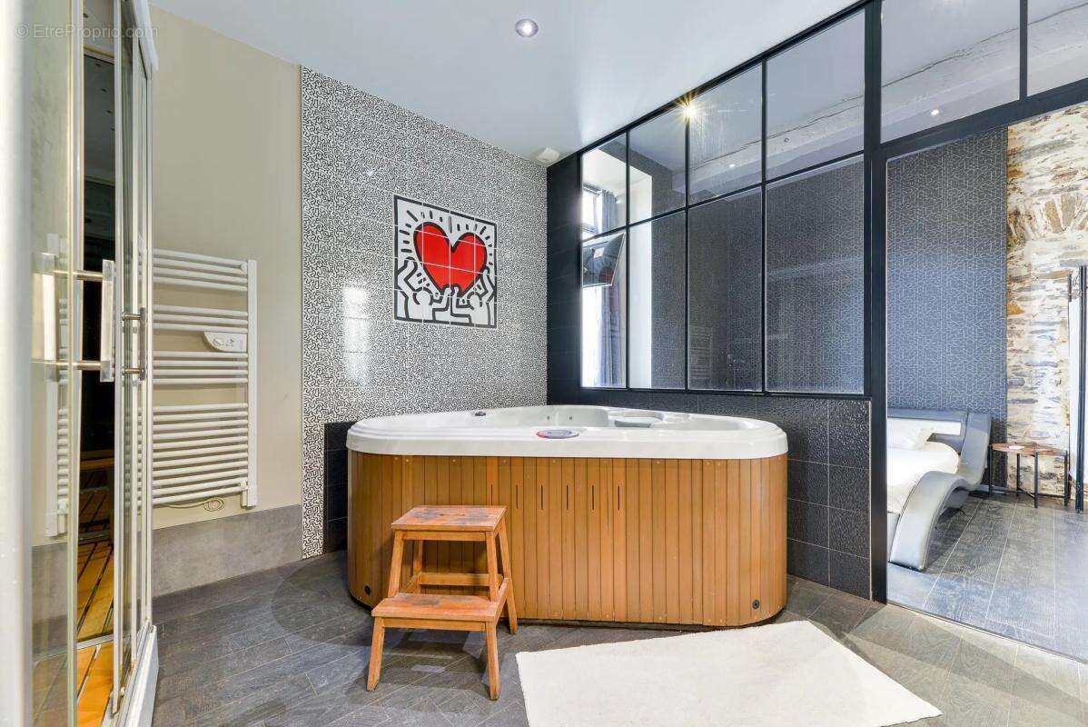 Appartement à SAINTE-LUCE-SUR-LOIRE