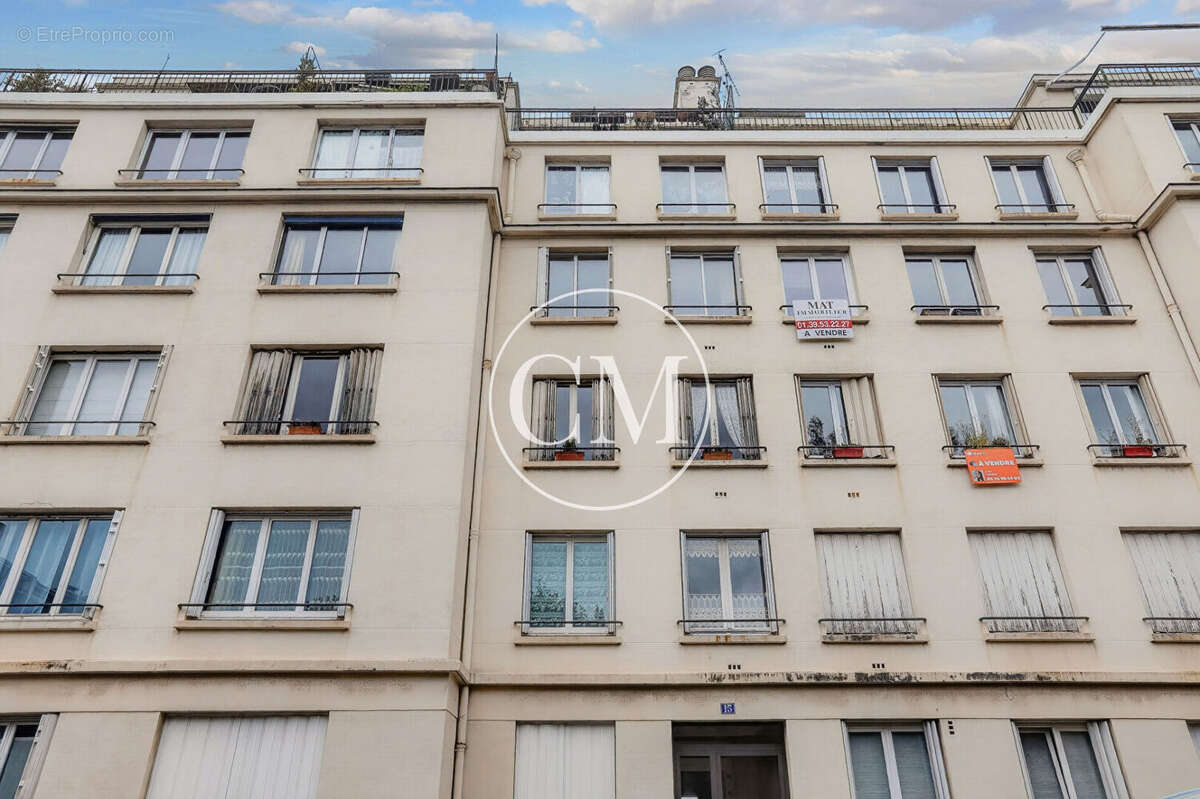 Appartement à VERSAILLES