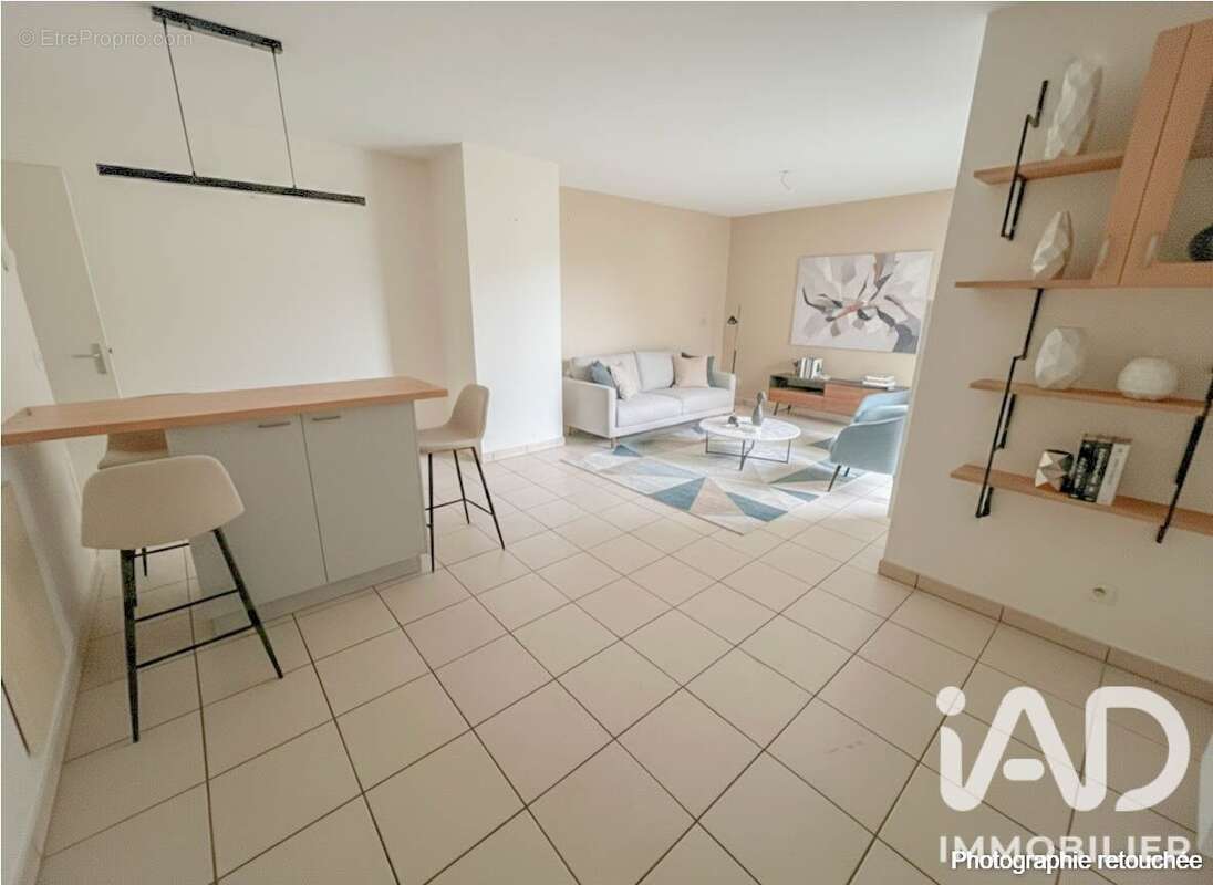 Photo 4 - Appartement à BUSSY-SAINT-GEORGES
