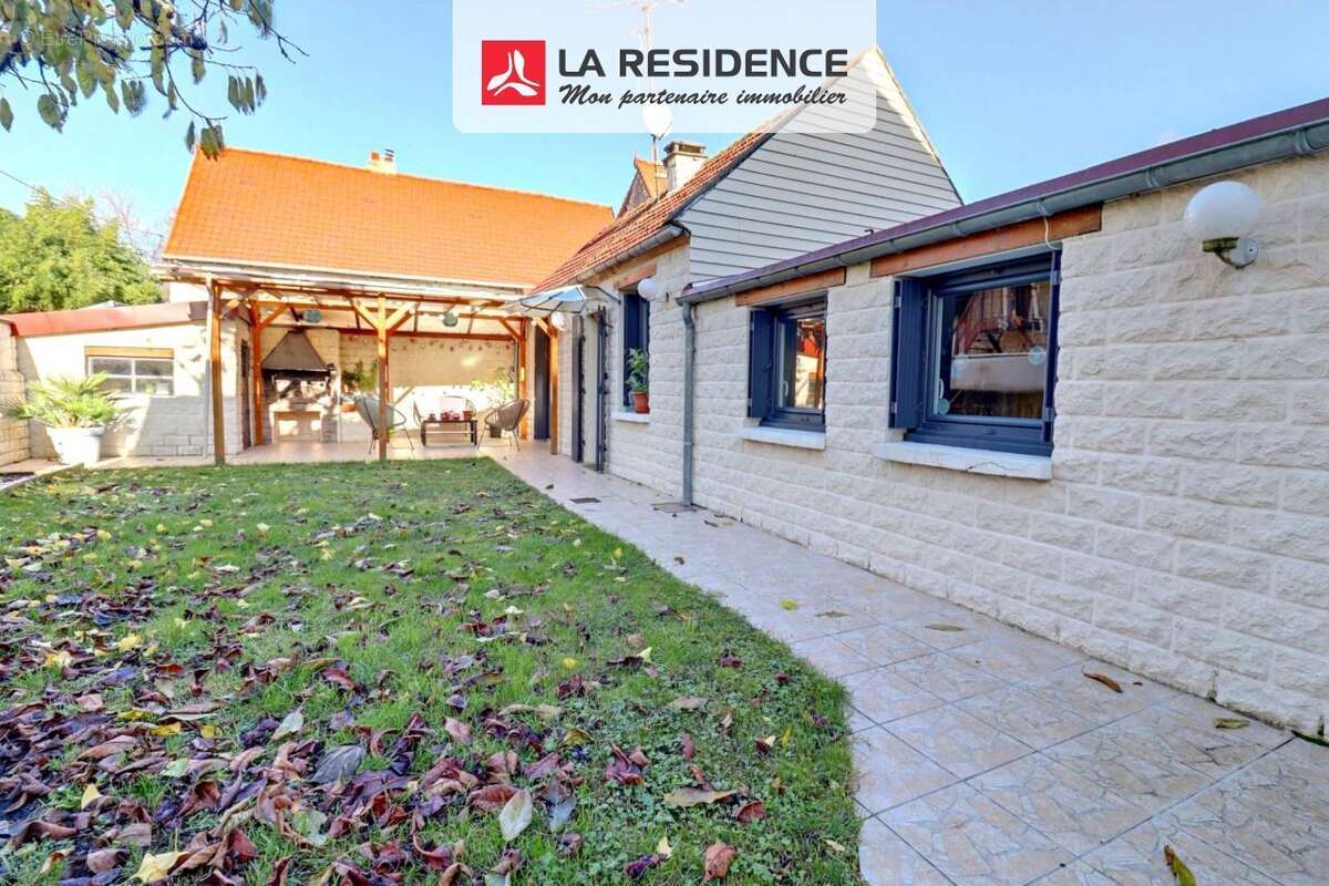 Maison à TOURVILLE-LA-RIVIERE