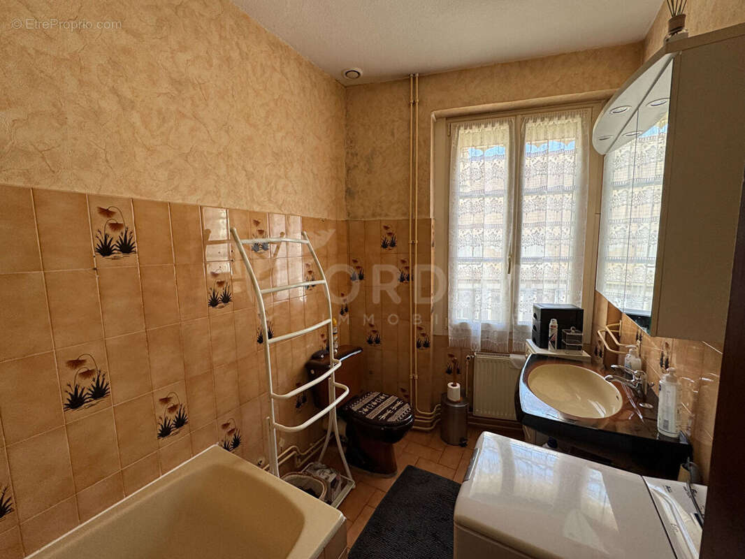 Maison à COSNE-COURS-SUR-LOIRE