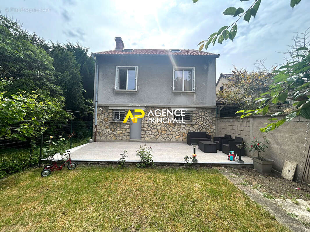 Maison à BEZONS