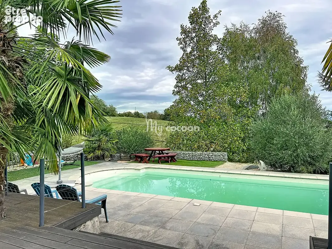 Maison - T5 - 172 m² - photo 10
