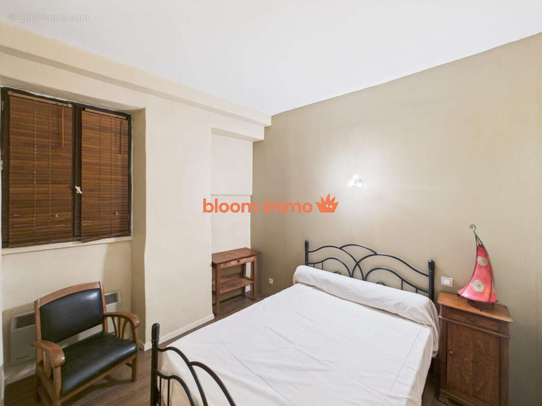 Appartement 58 m² à Chambery  - photo 8