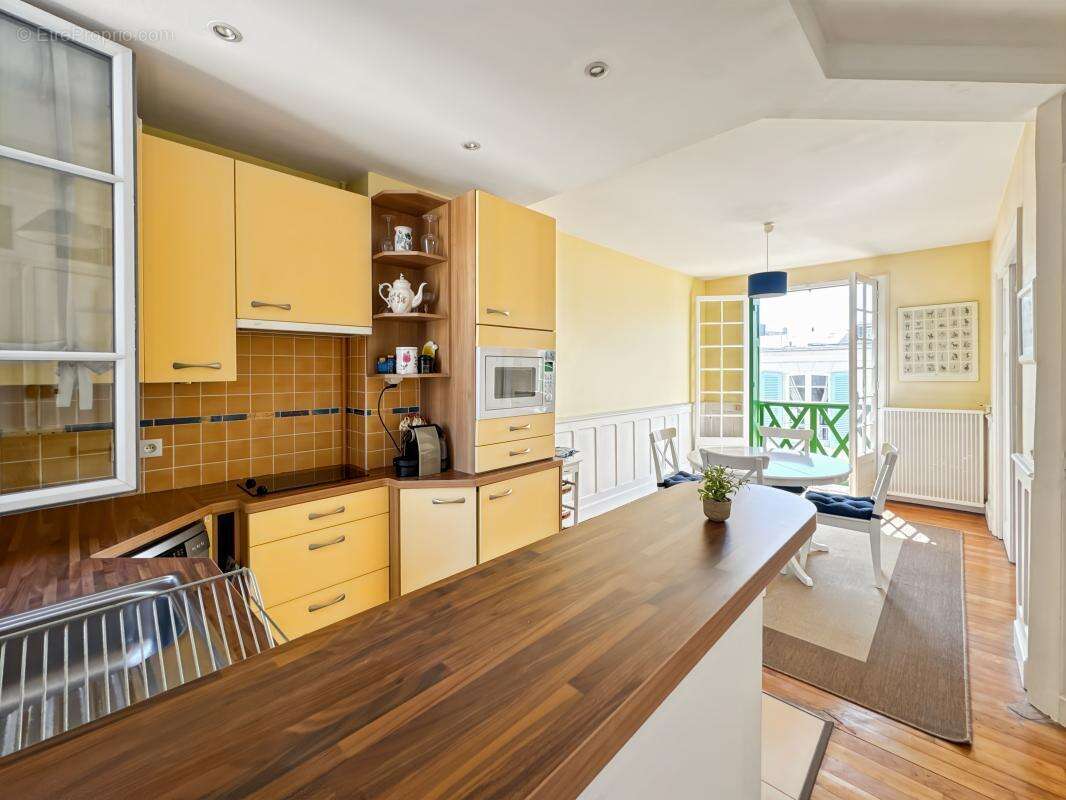 Appartement à TROUVILLE-SUR-MER