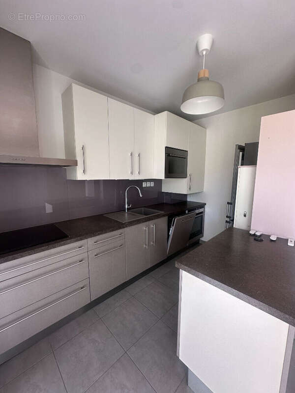 Appartement à LE PERREUX-SUR-MARNE